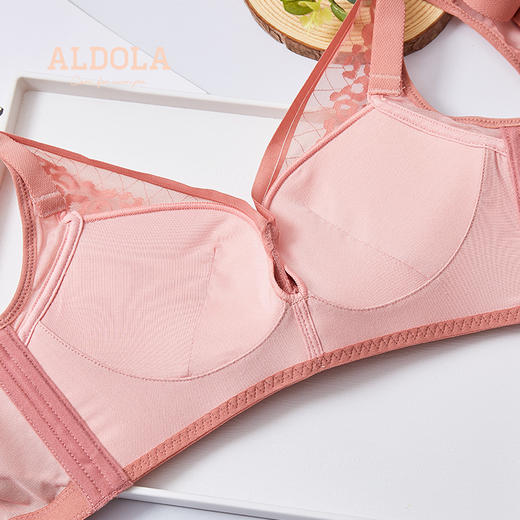 雅黛丽【商场同款】美背文胸小胸聚拢无钢圈调整型内衣胸罩 商品图1
