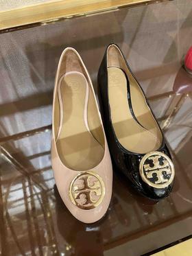 基本款！Tory Burch TB漆皮金标芭蕾舞鞋 平底鞋🥿