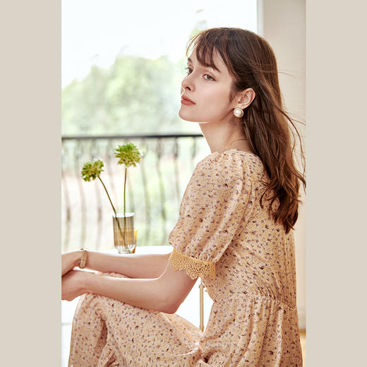 欧芮儿碎花雪纺连衣裙2021新款夏收腰显瘦蕾丝花边拼接法式优雅裙 商品图2