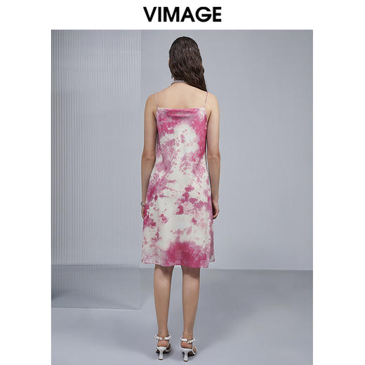 VIMAGE纬漫纪流行女装新款水墨画复古裙过膝吊带连衣裙女V1507158 商品图3