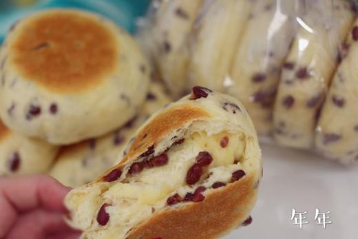 周五取货：【红豆奶酪包】一吃就上瘾的奶香乳酪包,软软的面包+甜甜的红豆 商品图9