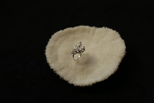 CHEZ BOQUE 爵士年代系列原创手工925银戒指《圆号》 商品图4