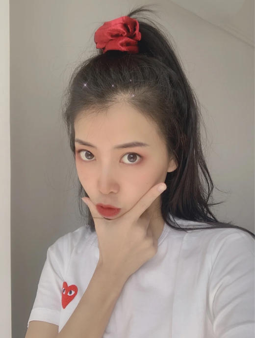 川久保玲短袖T恤，亏本清仓🉐️58一件，
两件99🉐️，包邮，限时秒杀～～～ 商品图1