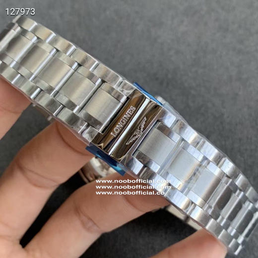 GS年度大作，浪琴名匠系列L2.909.4.78.3月相腕表压轴登场！简约优雅尽显从容气度！【表壳】1.腕表尺寸40X12毫米。GS不放过任何细节，一丝不苟的还原名匠系列表壳独特的优雅精髓，让佩戴 商品图11