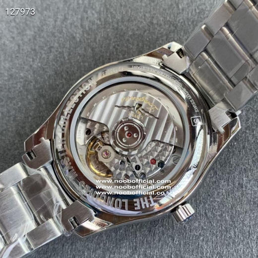 GS年度大作，浪琴名匠系列L2.909.4.78.3月相腕表压轴登场！简约优雅尽显从容气度！【表壳】1.腕表尺寸40X12毫米。GS不放过任何细节，一丝不苟的还原名匠系列表壳独特的优雅精髓，让佩戴 商品图7