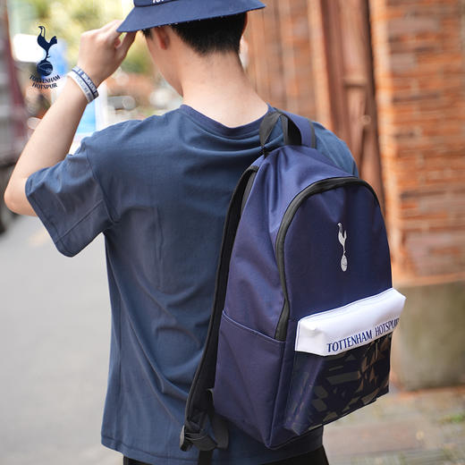 小李子:专柜正品托特纳姆热刺足球运动休闲训练男女双肩收纳背包THFCSJ03202 商品图2