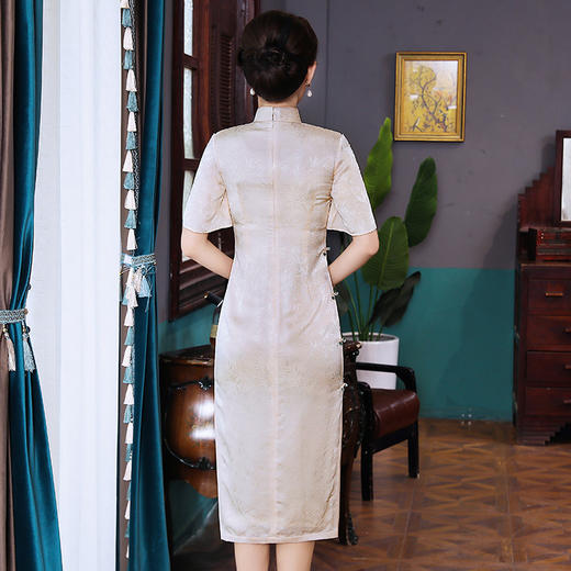 上海旗袍厂TZRY-21015新款复古中国风品质款时尚个性名媛款真丝改良优雅小清新旗袍 商品图1