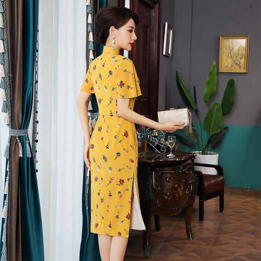 上海旗袍厂TZRY-21017新款复古优雅品质款宴会礼服日常真丝双邹印花改良黄色旗袍 商品图2