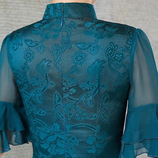 上海旗袍厂TZRY-21022新款朦胧美袖民族风品质款改良宴会礼服日常真丝花罗时尚旗袍 商品图3