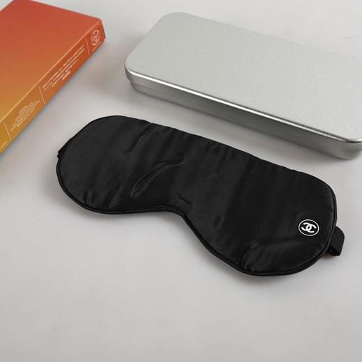 价值1200+ 日本护眼黑科技！Cha*el Eye Care+小香多功能护理眼罩 Slik真丝材质柔软细腻 防疲劳 改善眼睛干涩/眼睛充血/失眠/头晕症状 人手一套 两套包邮 预售 商品图1