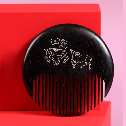 LP0075-1一路有你 东非紫光檀圆木梳 商品图0