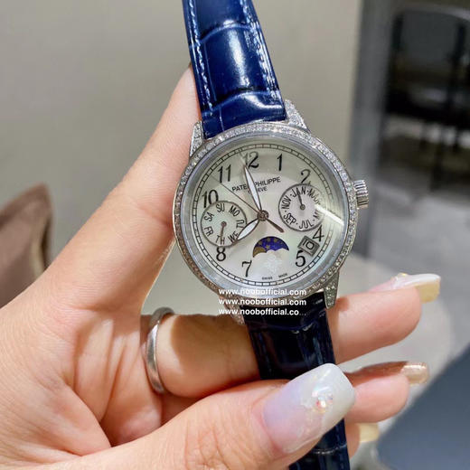 百达翡丽Patek Philippe 4947万年历女表[爱心]小红书爆款[爱心] PP多功能腕表 搭载原装进口9100月相功能机芯机械表⚙️走时精准零返修 商品图4