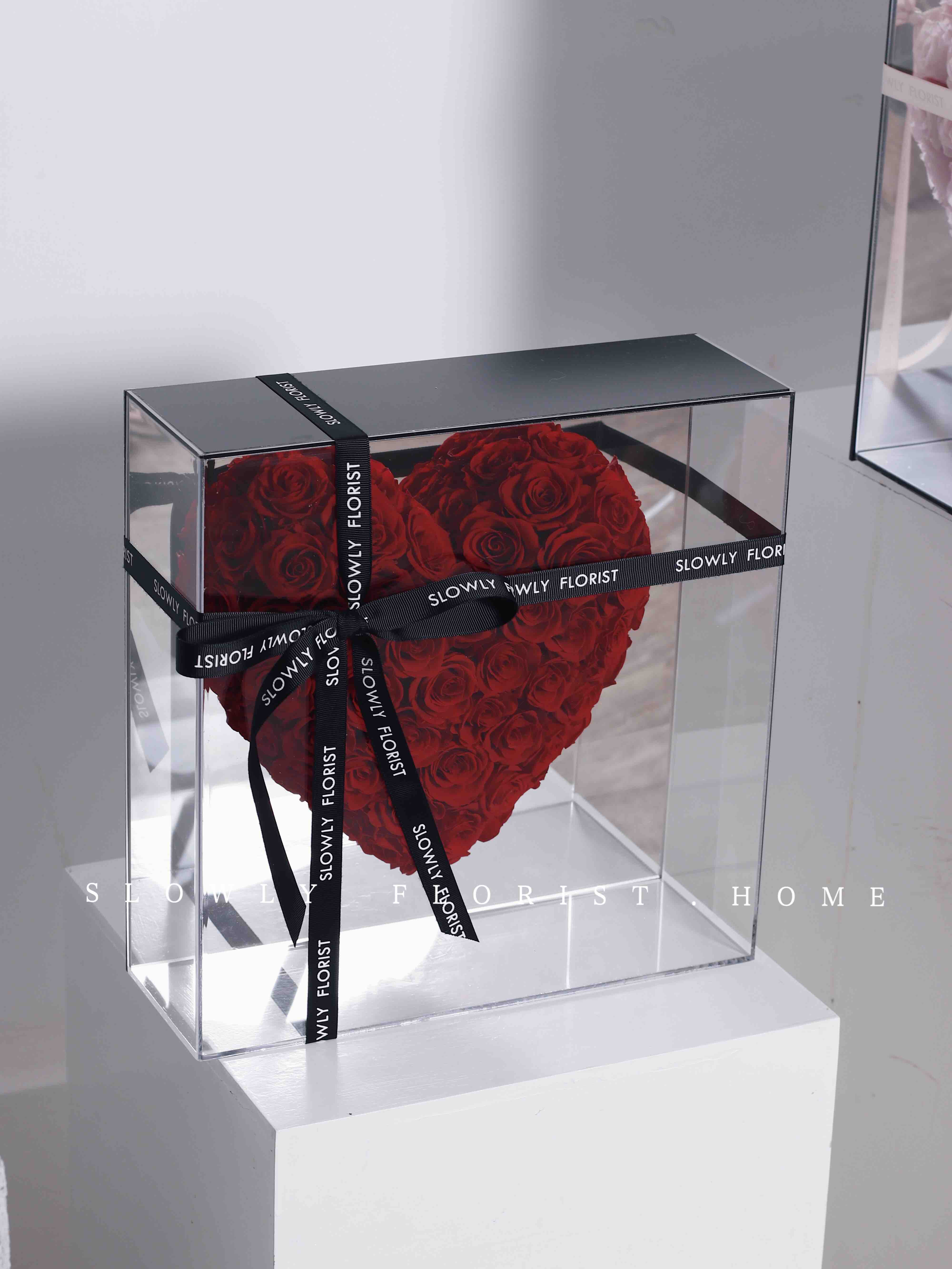 怦然心动52朵玫瑰永生花花盒