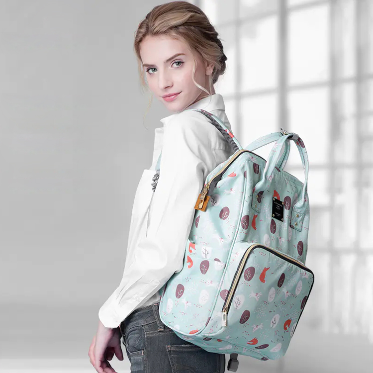 宝宝爱妈咪包口K20