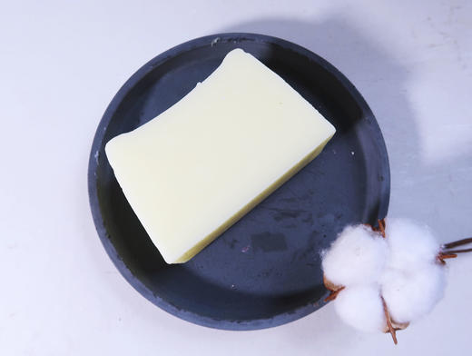 马奶镇店之皂润白亮肤滋养呵护臻稀取材