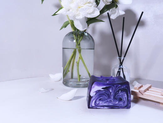 蓝莓牛奶“喜欢你“莓”道理”  果香四溢    晒后修护   弹润嫩滑 商品图2