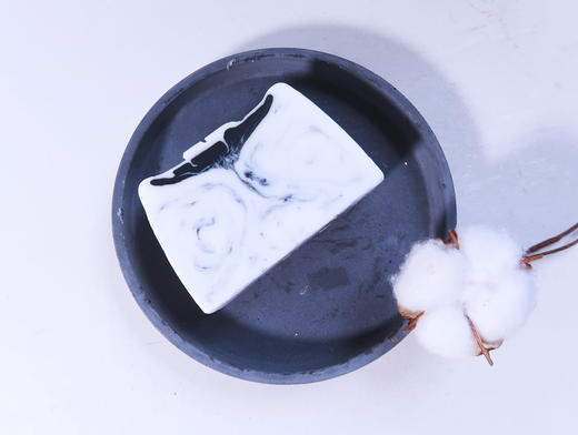 竹炭牛奶 “水墨”晕染竹炭拿铁”  净化毛孔    黑头杀手    控油亲肤 商品图3