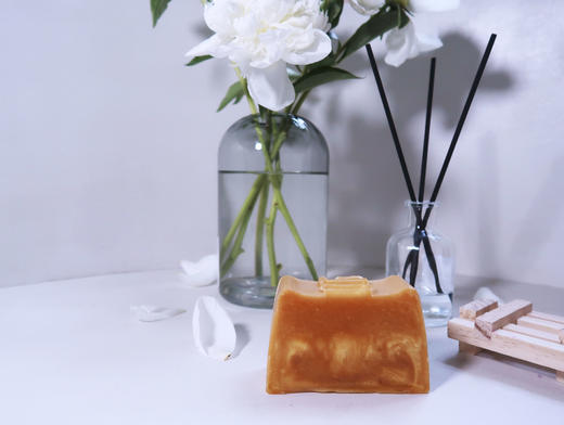 金箔皇后“皂中贵族黄金修护” 多重滋养 提拉紧致 焕发光彩 商品图2