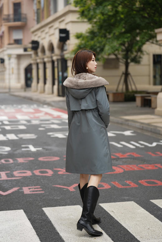 【囤一件暖十年的派克服】【热销400+】【温暖魔法师水貂派克】臣禾【水貂毛内胆/毛领90白鸭绒】连帽皮草外套9224250137现货 商品图12