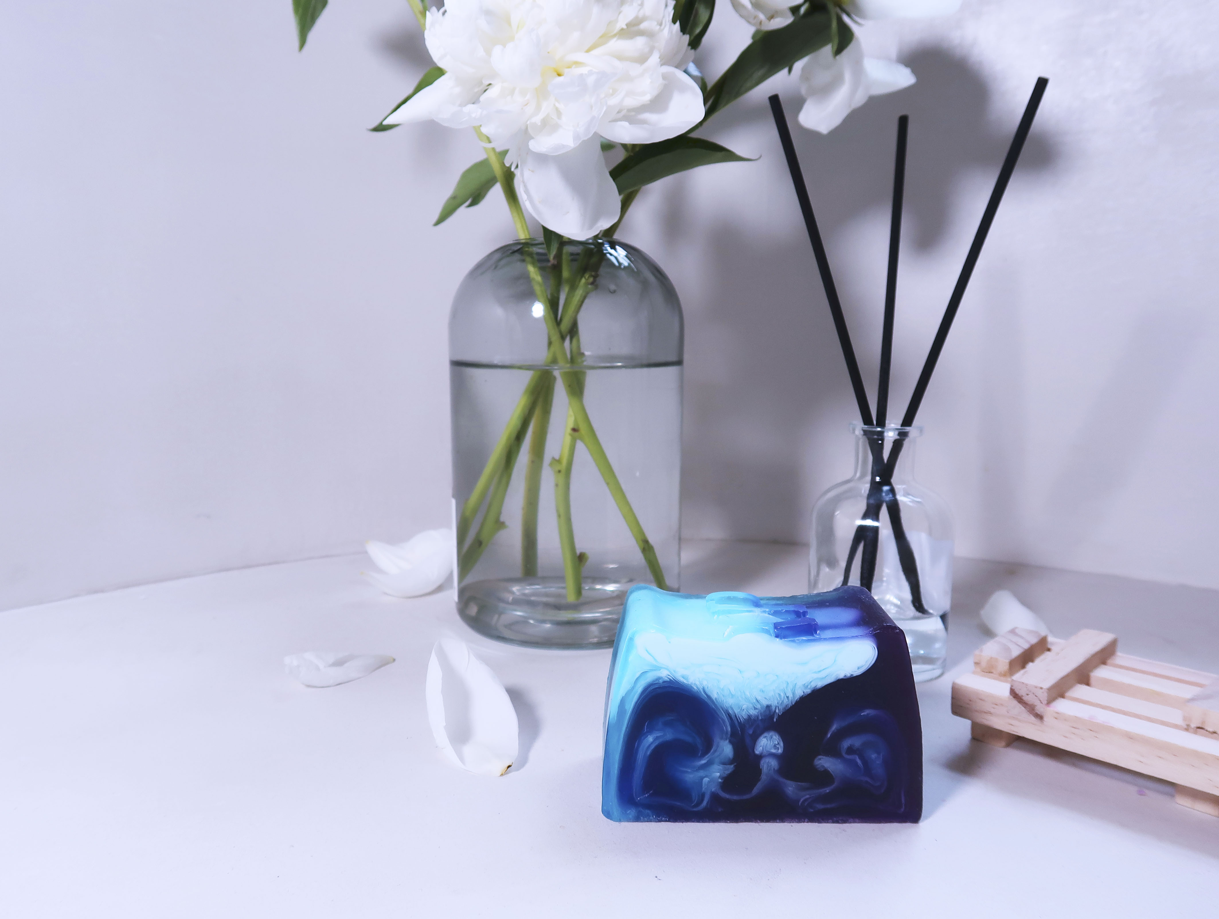 魅力先生    控油醒肤    舒缓疲劳