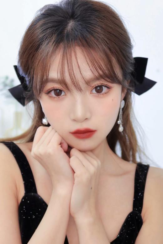 高端美瞳 DK G302 14.2 牛奶巧 年抛 舒适度很高 含硅水凝胶 店主超超推荐回购无数！ 商品图6