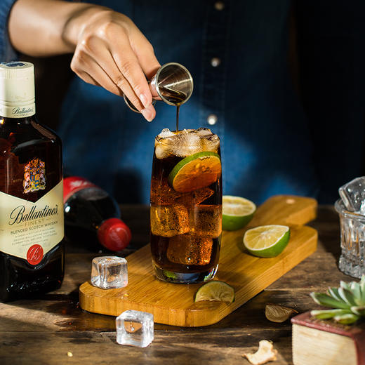 百龄坛特醇苏格兰威士忌（无盒） 商品图1