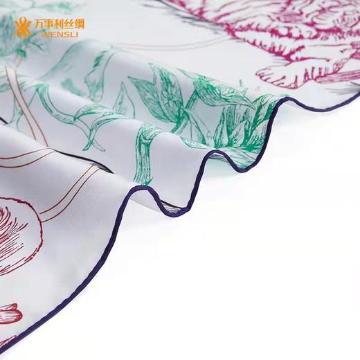 真丝双面异色大方巾 森林狂想曲 商品图5