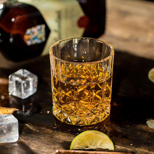 百龄坛特醇苏格兰威士忌（无盒） 商品图2