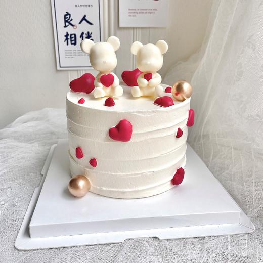 巧克力小熊爱心一鲜奶动物奶油蛋糕 商品图0