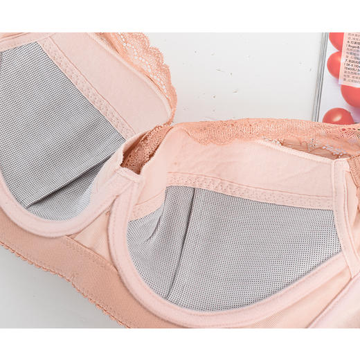 【秒杀品不退不换】皇家丽美薄款软钛圈调整型文胸大胸显小薄杯内衣MW1501-1 商品图4