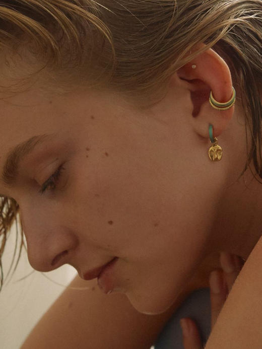 北京仓｜MARIA BLACK-Cindy Emerald-绿色 珐琅 耳廓夹（单只 无需耳洞）［丹麦设计师］ 商品图0