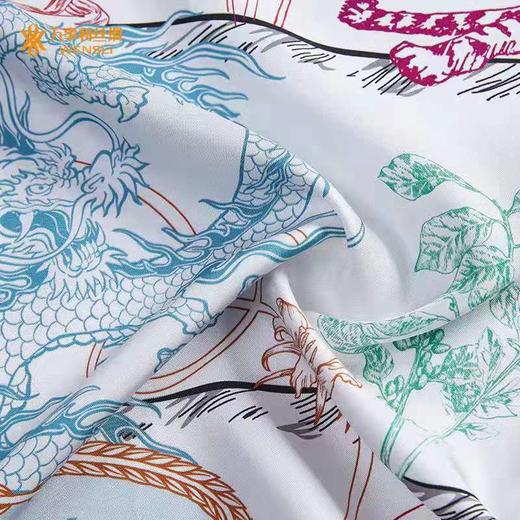 真丝双面异色大方巾 森林狂想曲 商品图4