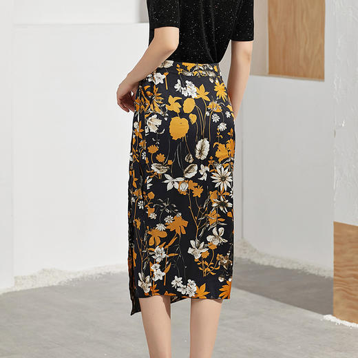 丁摩 桑蚕丝印花真丝缎面半身裙Q121094-DS399 商品图3
