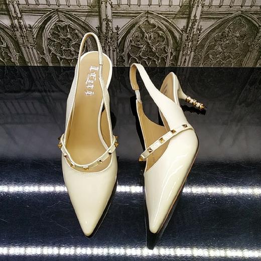 lfgj jeans BJ606夏季性感魅惑漆皮铆钉凉鞋 商品图8