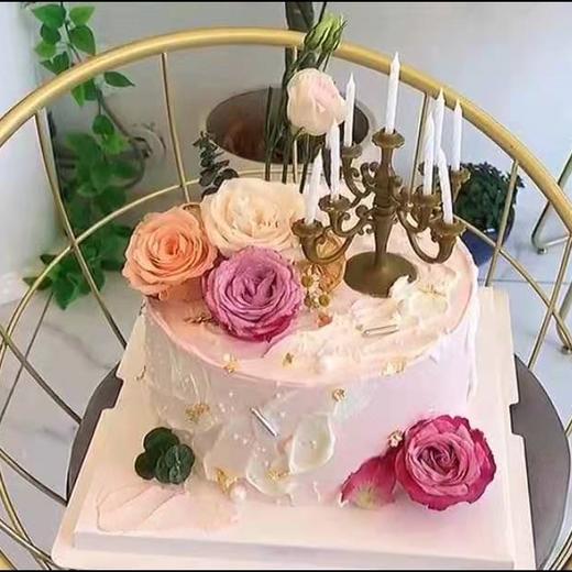 鲜花烛台蛋糕 商品图0
