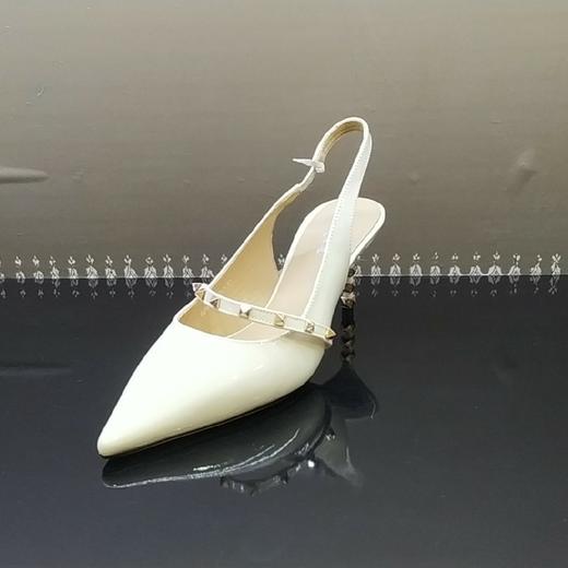 lfgj jeans BJ606夏季性感魅惑漆皮铆钉凉鞋 商品图6