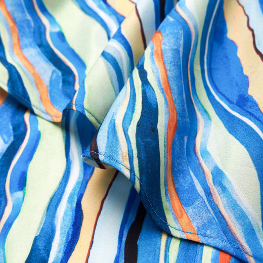 VIMAGE纬漫纪高腰彩色印花半身裙夏褶皱伞裙半裙V1506114 商品图4