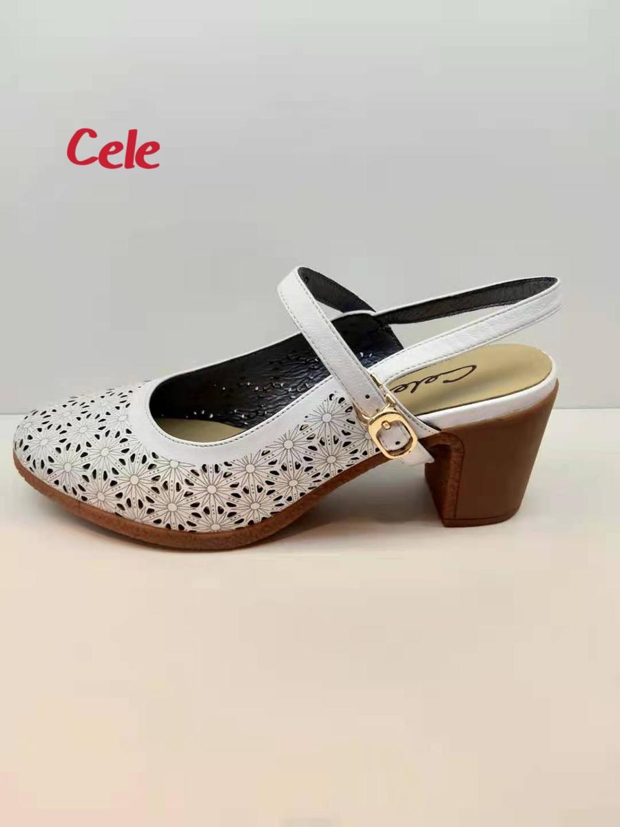 策乐打孔牛津底材女鞋