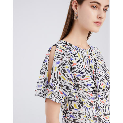 EITIE爱特爱夏季新款时尚洋气荷叶边镂空开叉印花连衣裙6207971 商品图2