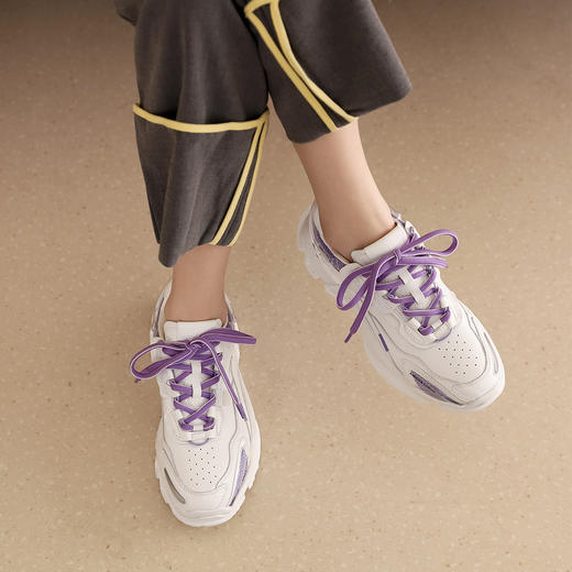 【2021夏季新品】运动休闲ins潮酷百搭舒适增高小白鞋老爹鞋女S21AM53661 商品图1