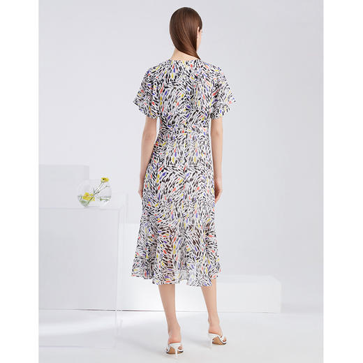 EITIE爱特爱夏季新款时尚洋气荷叶边镂空开叉印花连衣裙6207971 商品图3