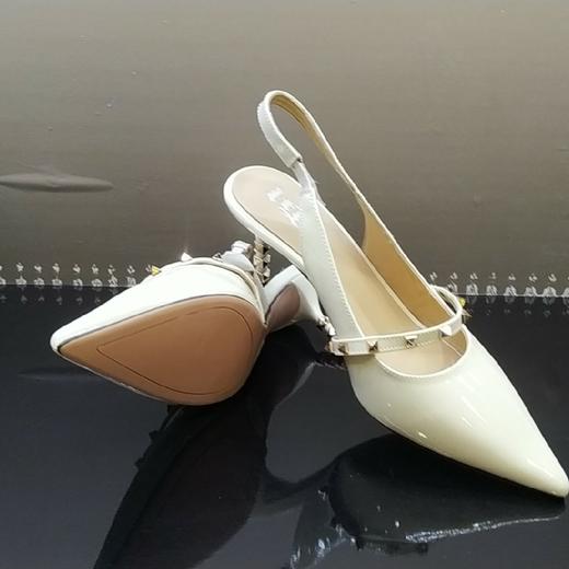 lfgj jeans BJ606夏季性感魅惑漆皮铆钉凉鞋 商品图9