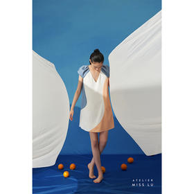 【起泡鲜橙】撞色拼接遮肉泡泡袖A字连衣裙/0000711