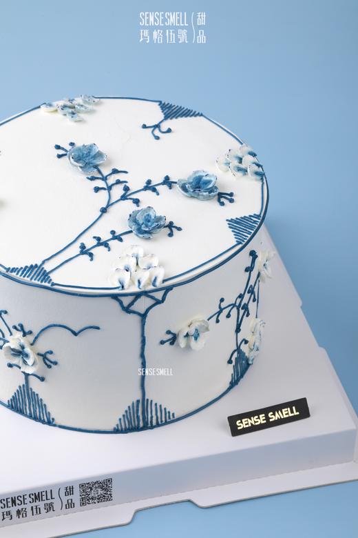 D152青花瓷（请提前1-2天预订，可选红丝绒夹心） 商品图1