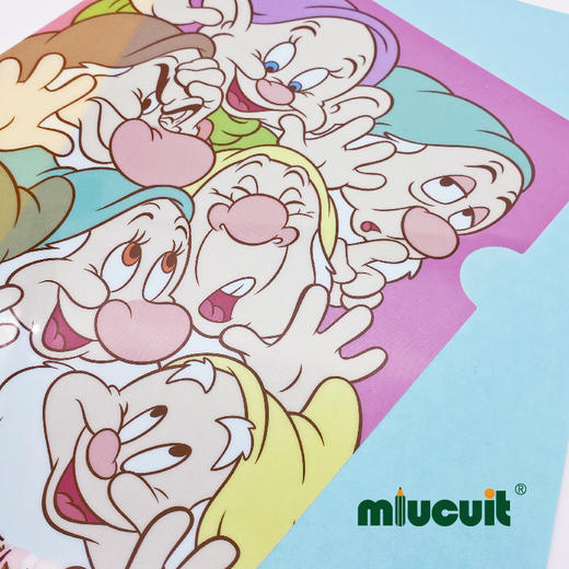 日本SUN-STAR文件夹A4迪士尼机动战士高达美少女战士限定款文件夹 商品图1