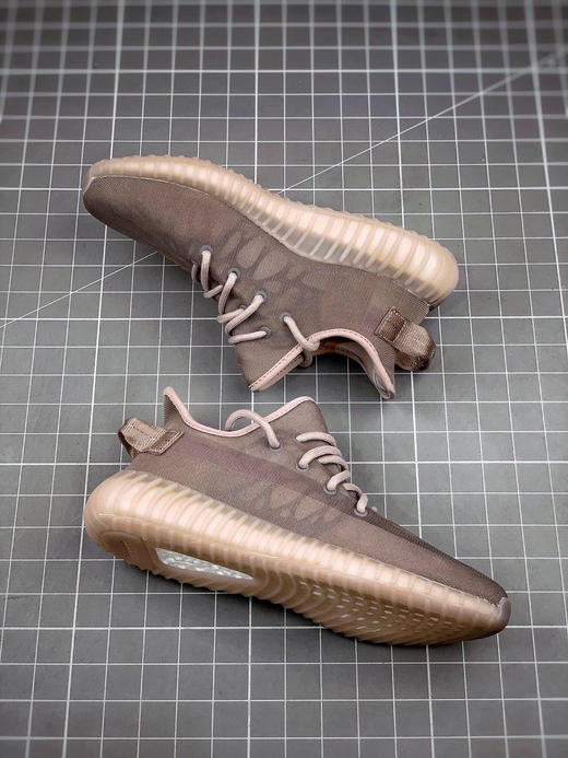 春季特价💰580 原装巴斯夫真爆 # Yeezy Boost 350 V2 "Mono Mist" 迷雾棕 商品图4