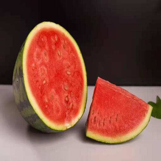 山东吊藤手撕西瓜、皮薄肉脆、水分多、果皮薄脆，可以用手直接撕着吃、果肉酥脆爆汁、脆甜爽口、糖度13+远超其他品种 商品图4