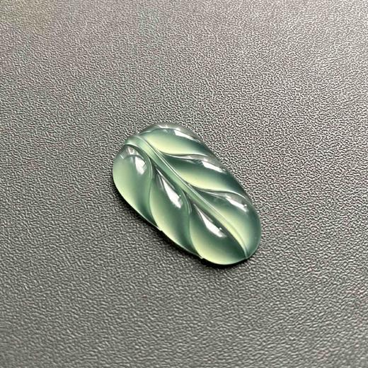 高冰种淡晴水翡翠叶子 商品图3