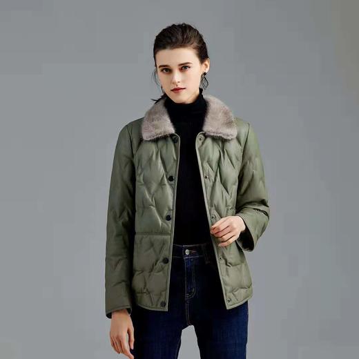 【热销400+】臣禾【水貂毛领+绵羊皮革+90白鸭绒】超细绵羊皮100%真皮小香风菱形格纹短款皮羽绒（升级版9224250837现货）9214250137（现货） 商品图6