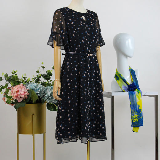 FOCALS福柯斯女装夏季新款圆领通勤半袖收腰显瘦连衣裙RGBX326BV 商品图1